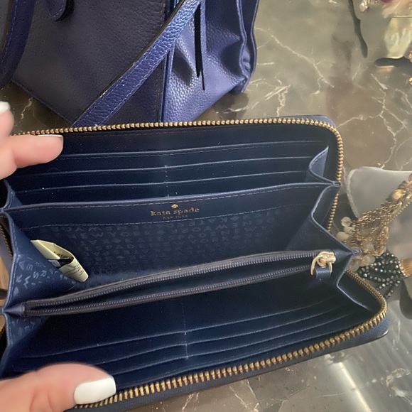 Kate Spade Handbag + Matching Wallet - Picture 4 of 7